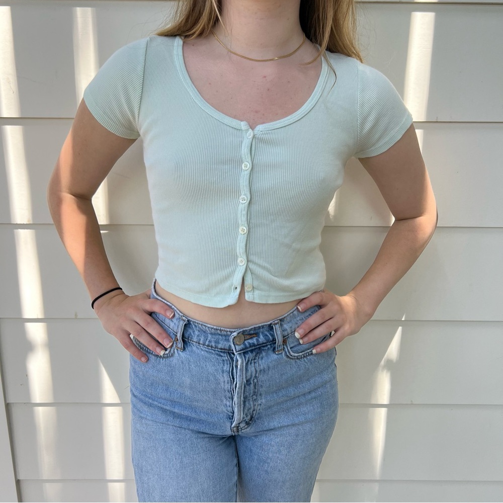Light green button up Brandy Melville cropped tshirt